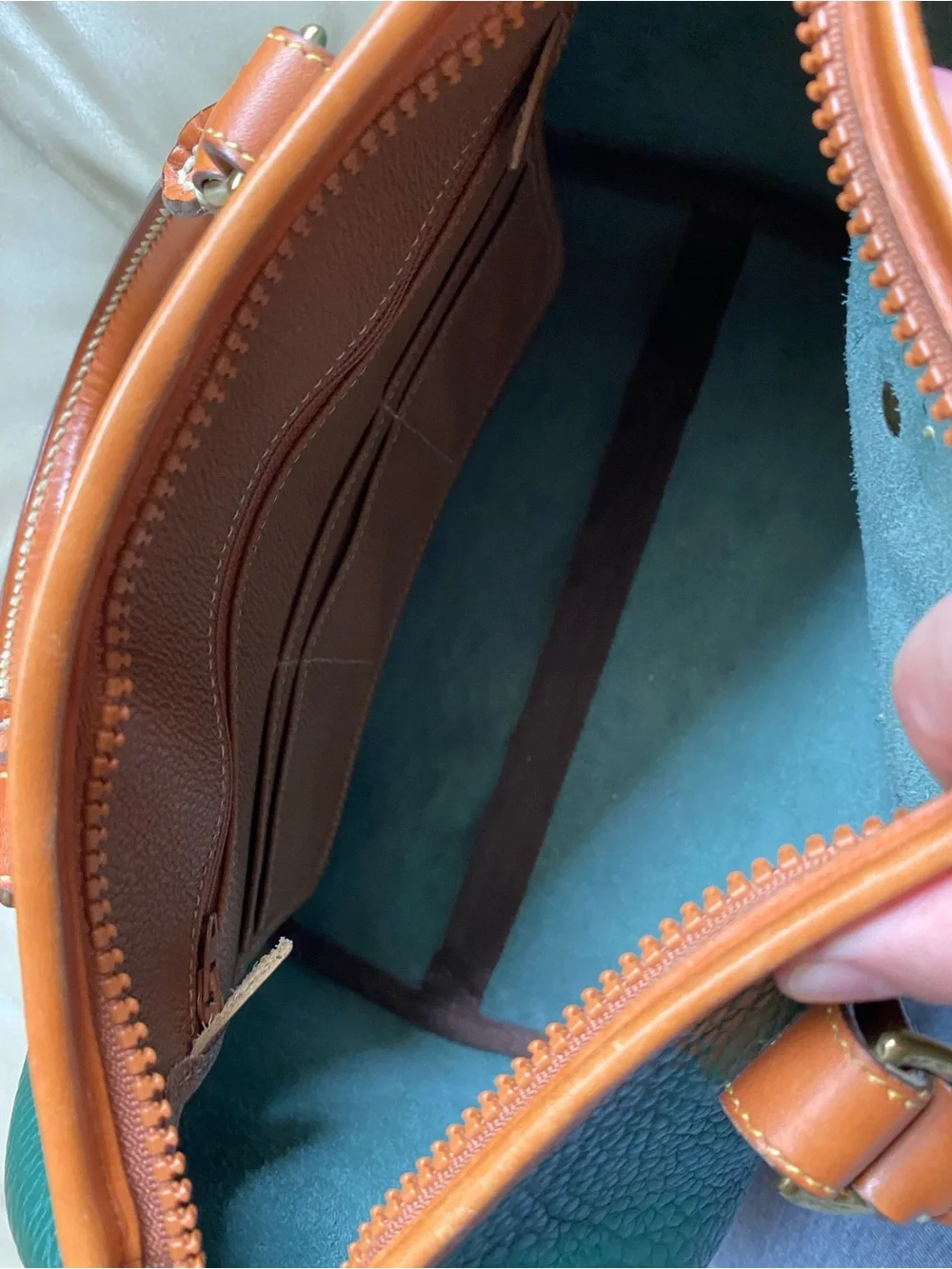 LKNW Dooney & Bourke Vintage R28 Satchel Top Handle All Weather Leather Ivy - Picture 15 of 16